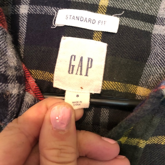 GAP Men’s Standard Fit Flannel Shirt 🔹 - Picture 5 of 7